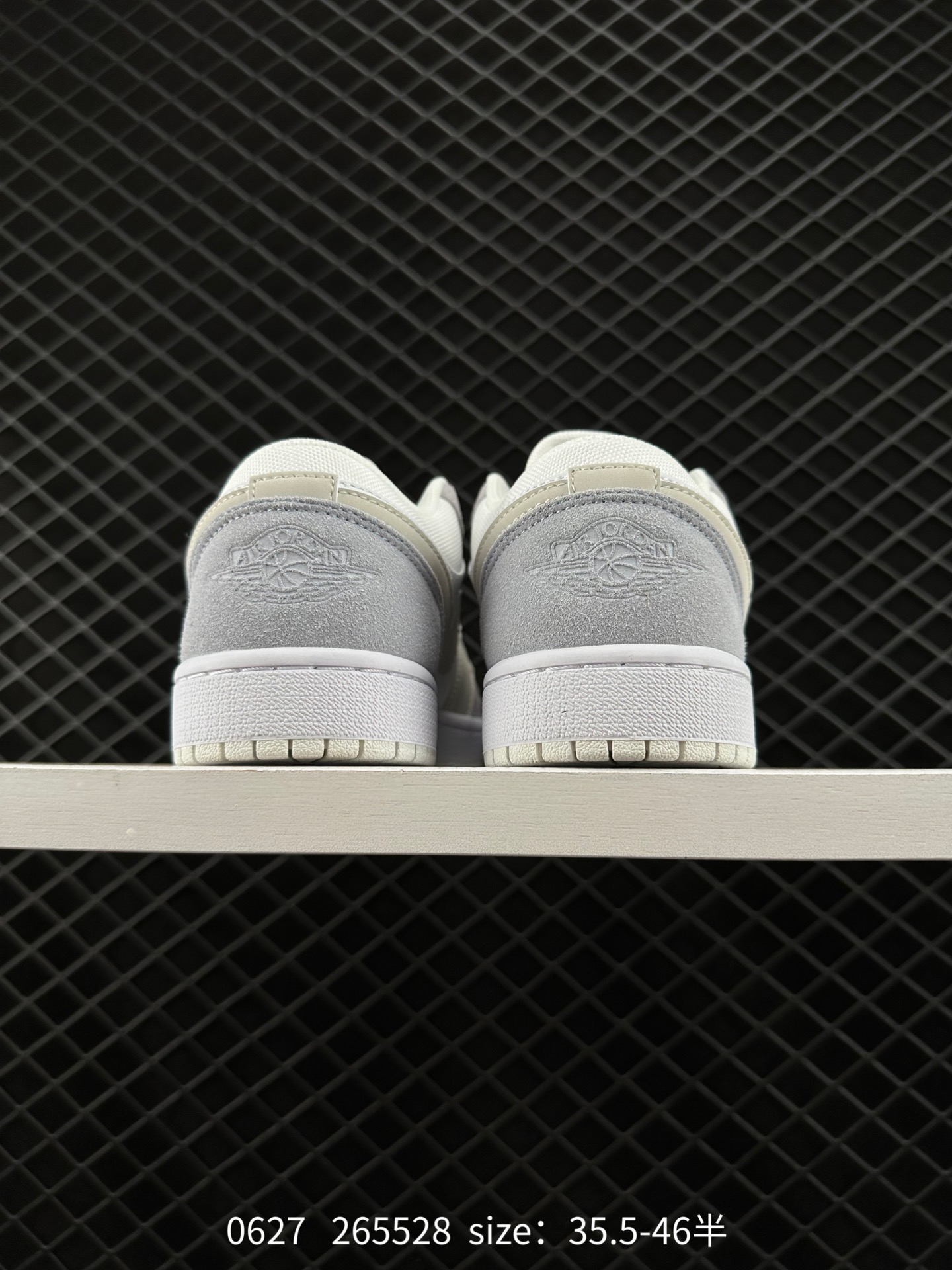 Air Jordan 1 Low AJ1